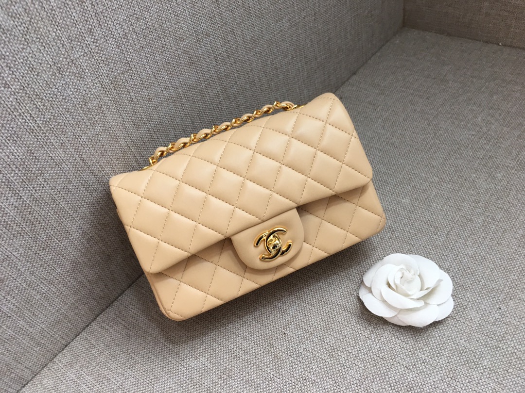 Small Classic Flap Lambskin Bag A01116 Apricot/Gold